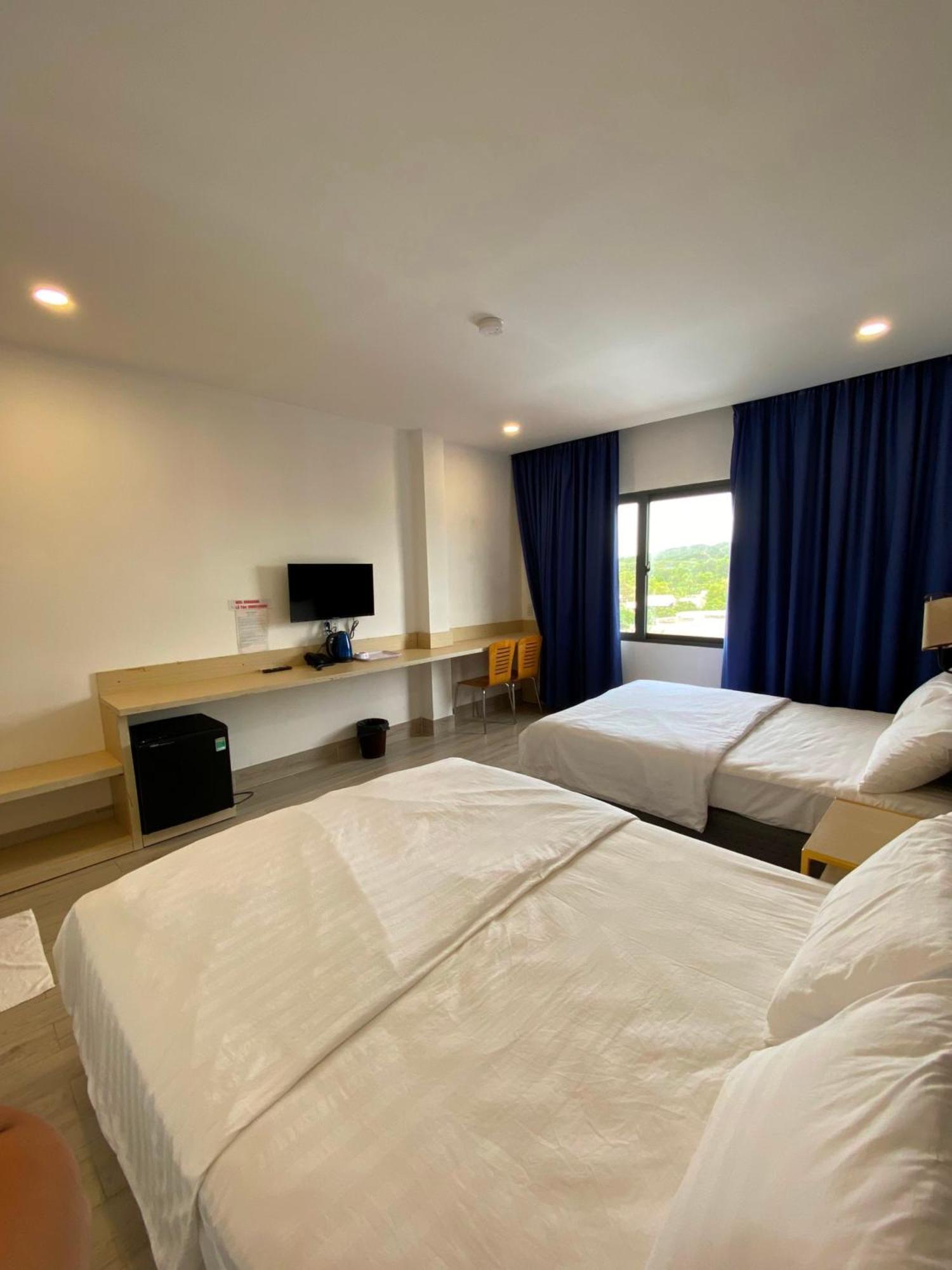 Ht Hotel Xuyen Moc ภายนอก รูปภาพ